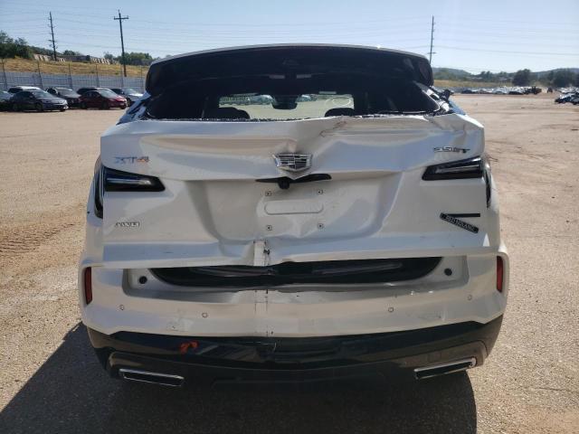  CADILLAC XT4 2024 Белы
