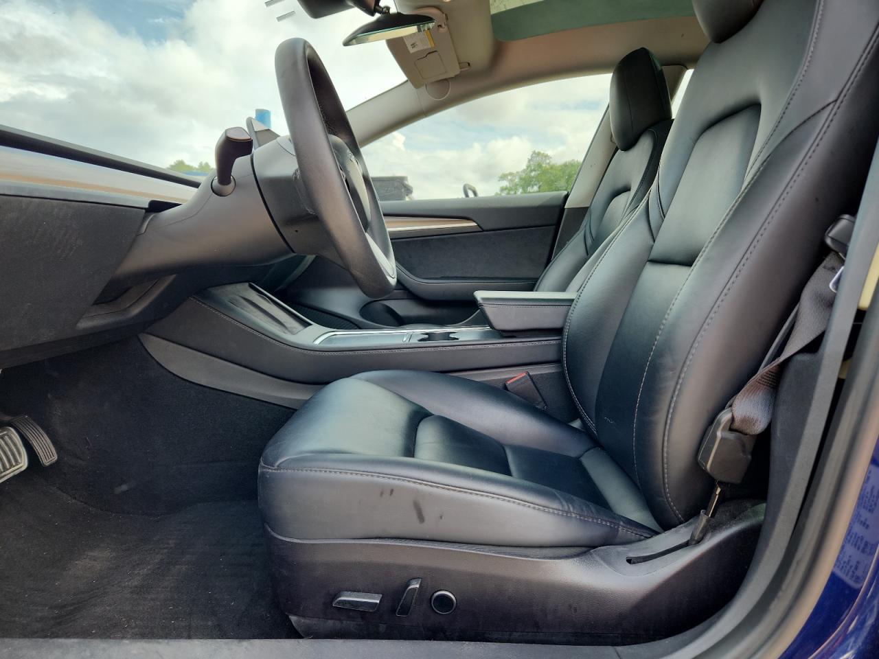 2022 Tesla Model 3 VIN: 5YJ3E1EA9NF372175 Lot: 68306395