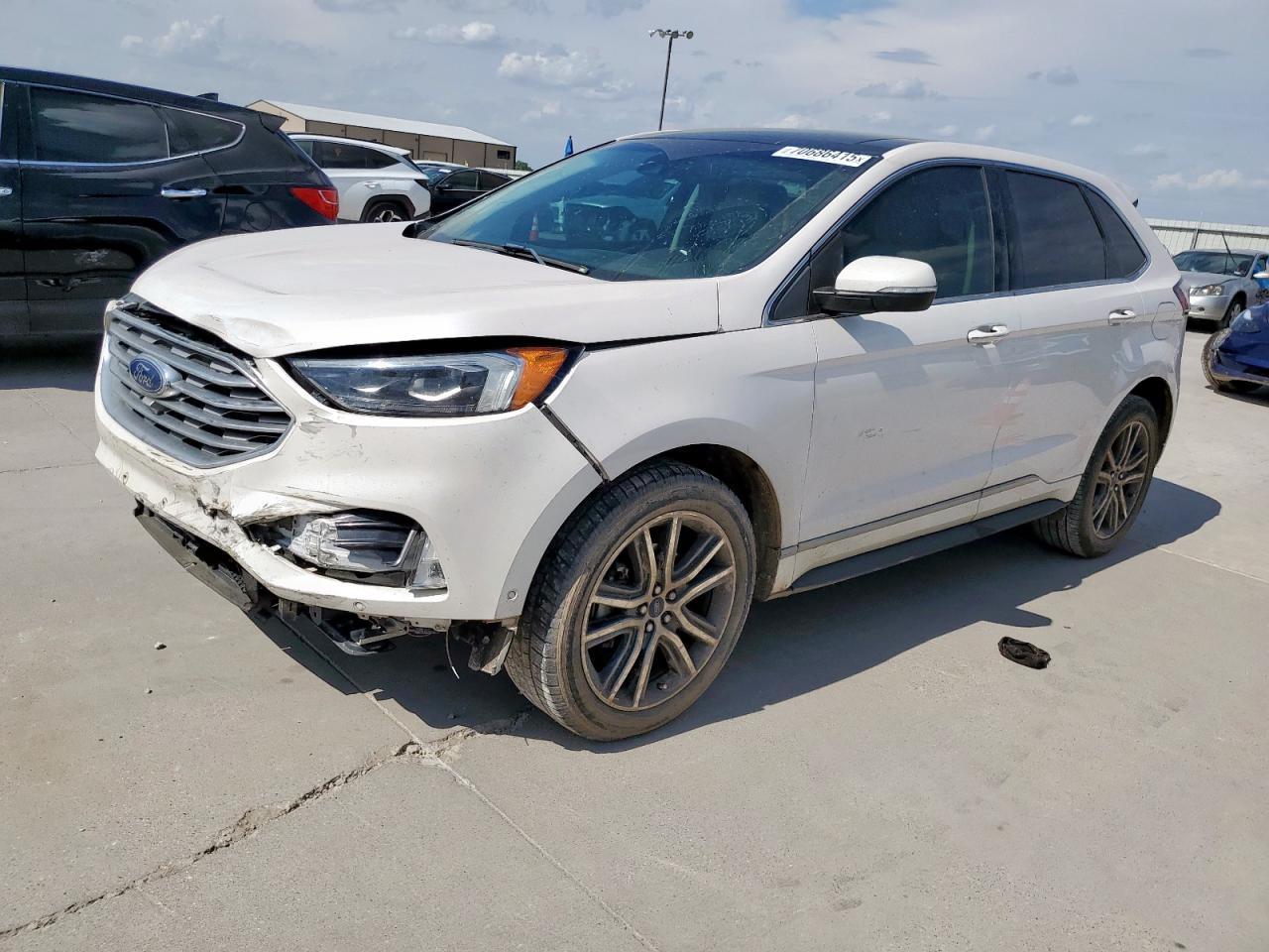 2019 Ford Edge Titanium