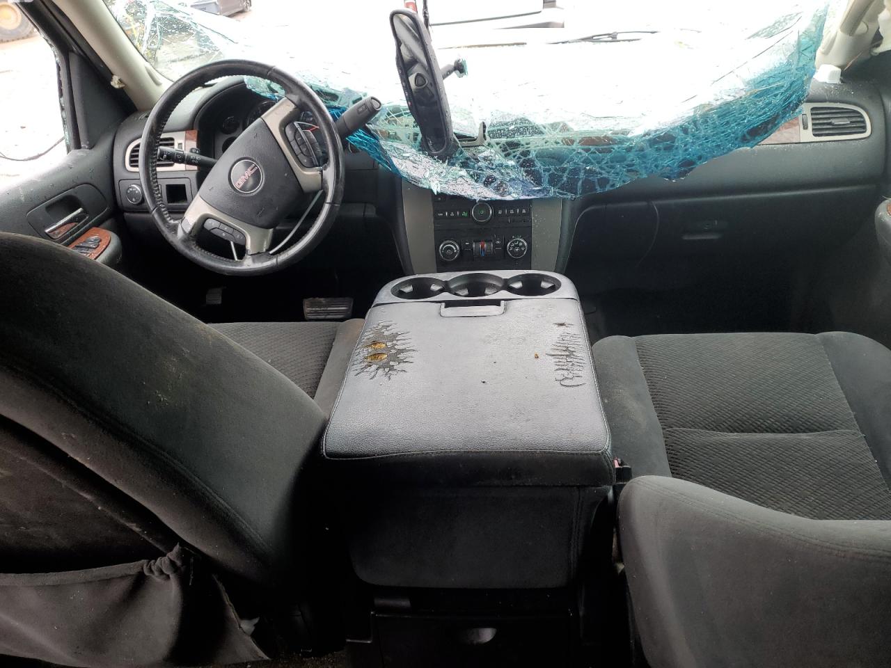 2008 GMC Yukon VIN: 1GKFC13C78R161356 Lot: 70416335