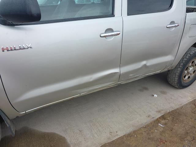 2012 TOYOTA HILUX HL2