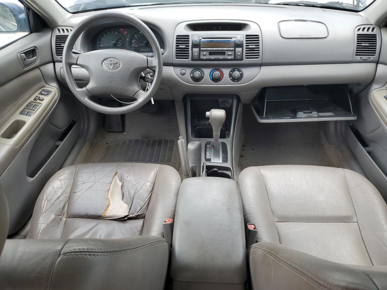 2003 Toyota Camry Le VIN: 4T1BE32K13U240029 Lot: 69756045