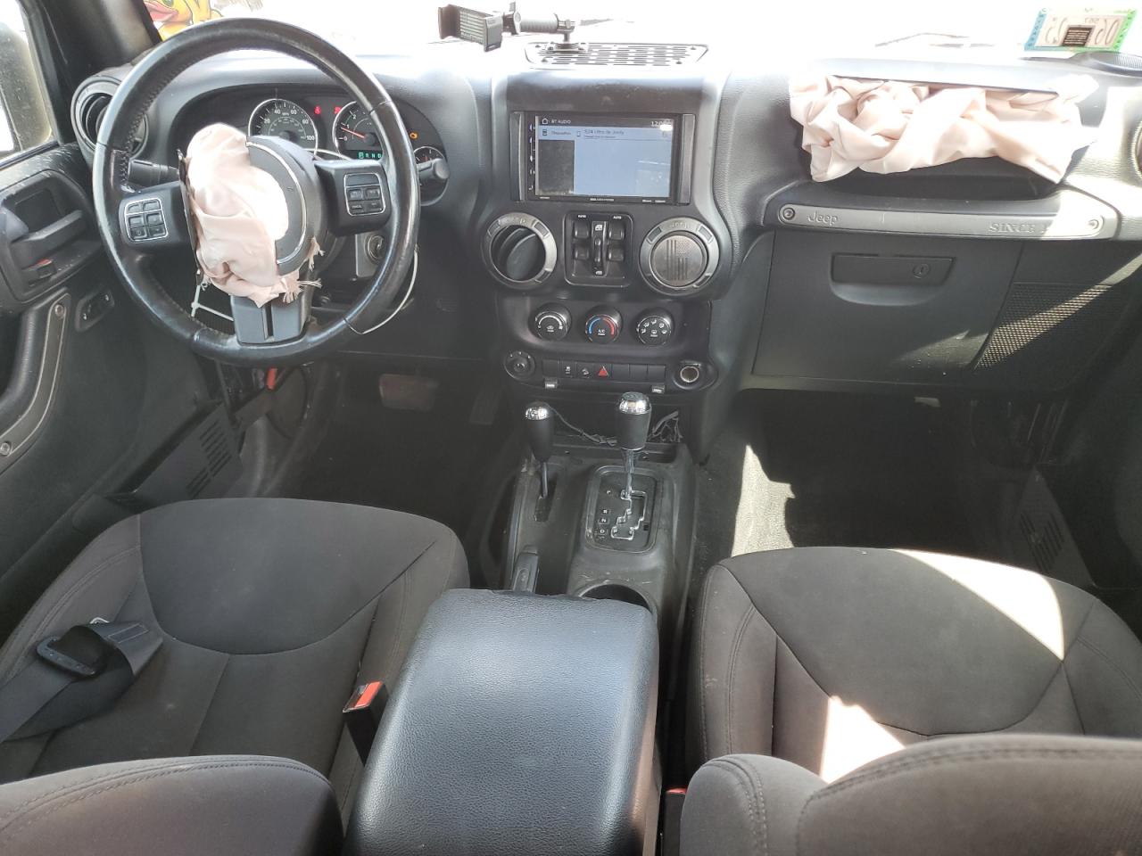 2015 Jeep Wrangler Unlimited Sport VIN: 1C4BJWDG1FL721726 Lot: 70005025