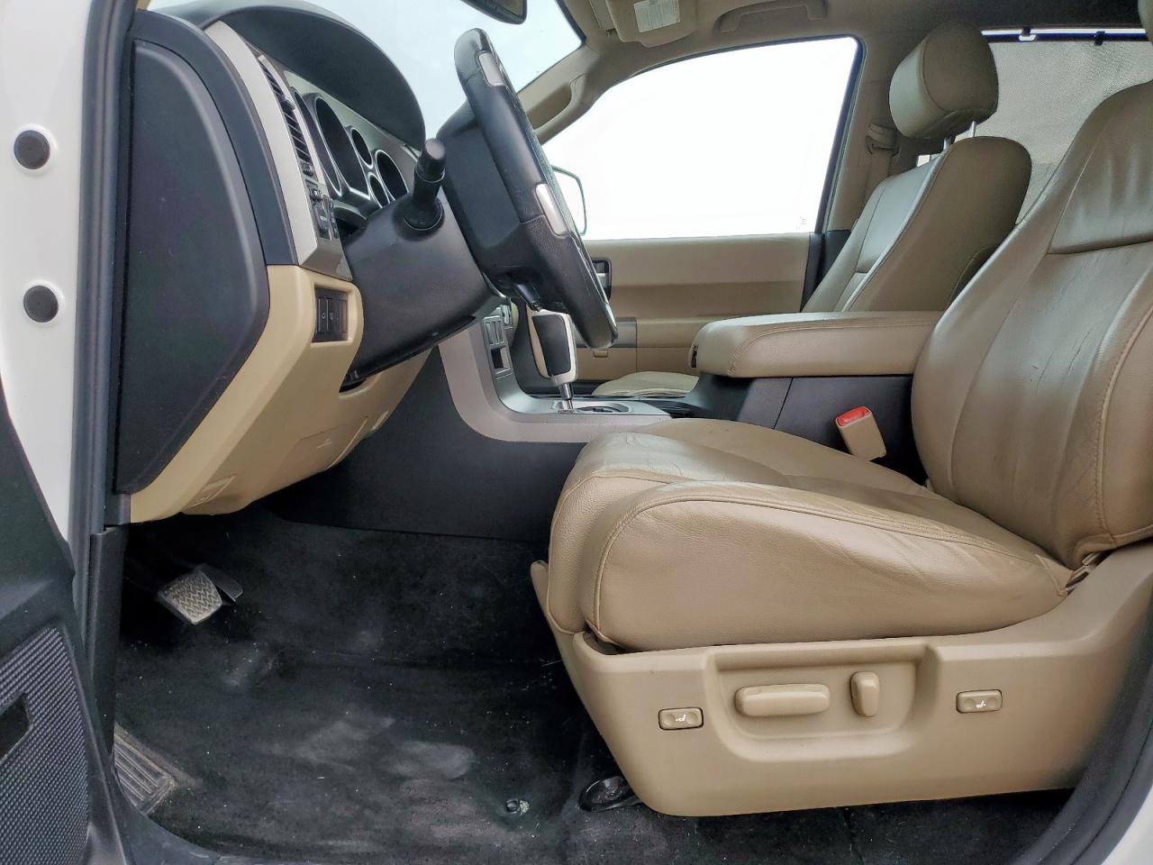 2015 Toyota Sequoia Limited VIN: 5TDKY5G11FS057830 Lot: 70626685