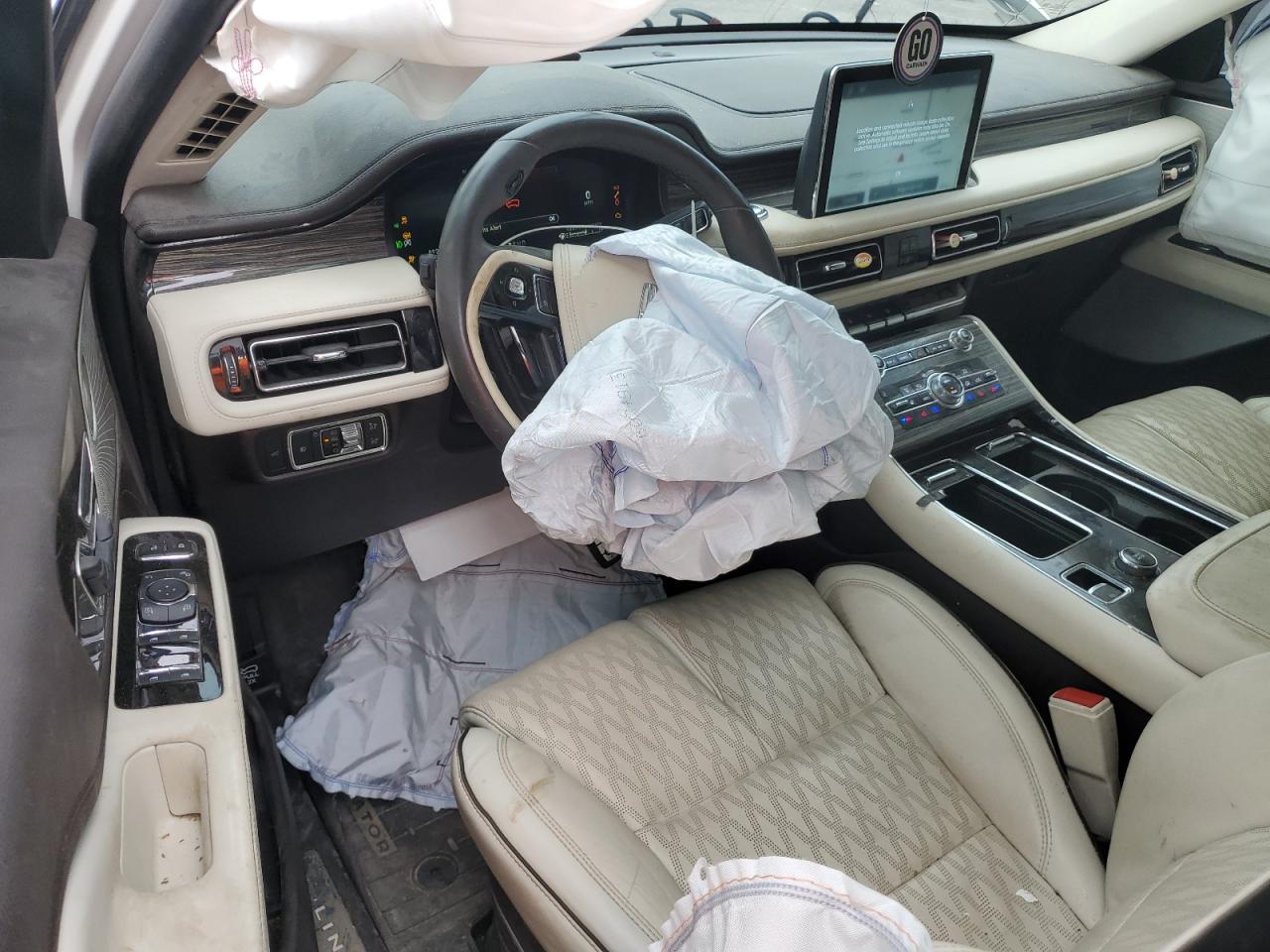 2020 Lincoln Aviator Black Label VIN: 5LM5J9XCXLGL28120 Lot: 70405915