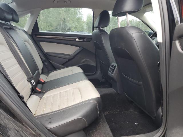 2015 VOLKSWAGEN PASSAT SE  