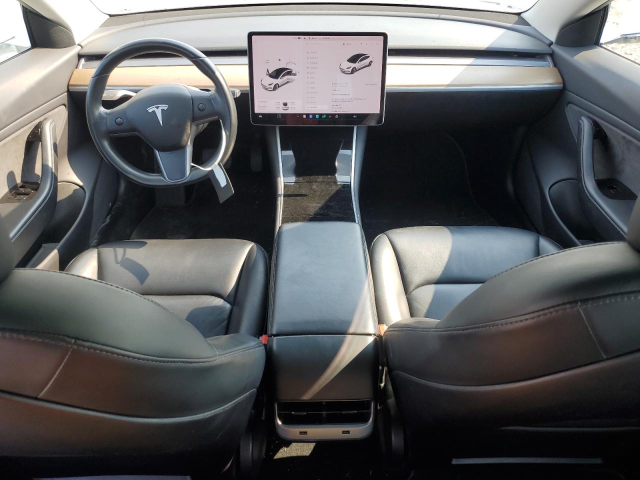 2019 Tesla Model 3 VIN: 5YJ3E1EA5KF332994 Lot: 69817325