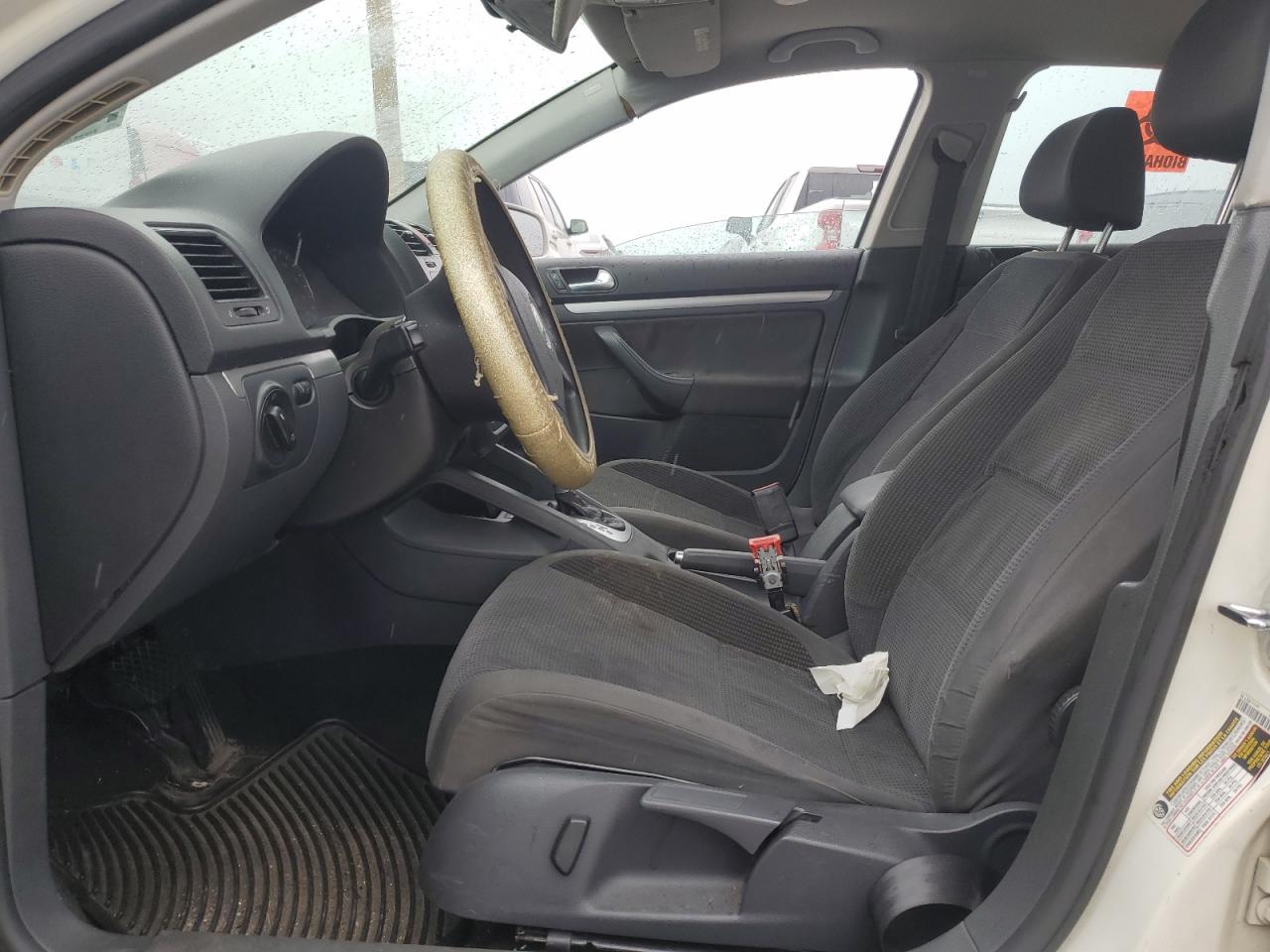 2008 Volkswagen Jetta S VIN: 3VWJM71K18M147161 Lot: 70567685