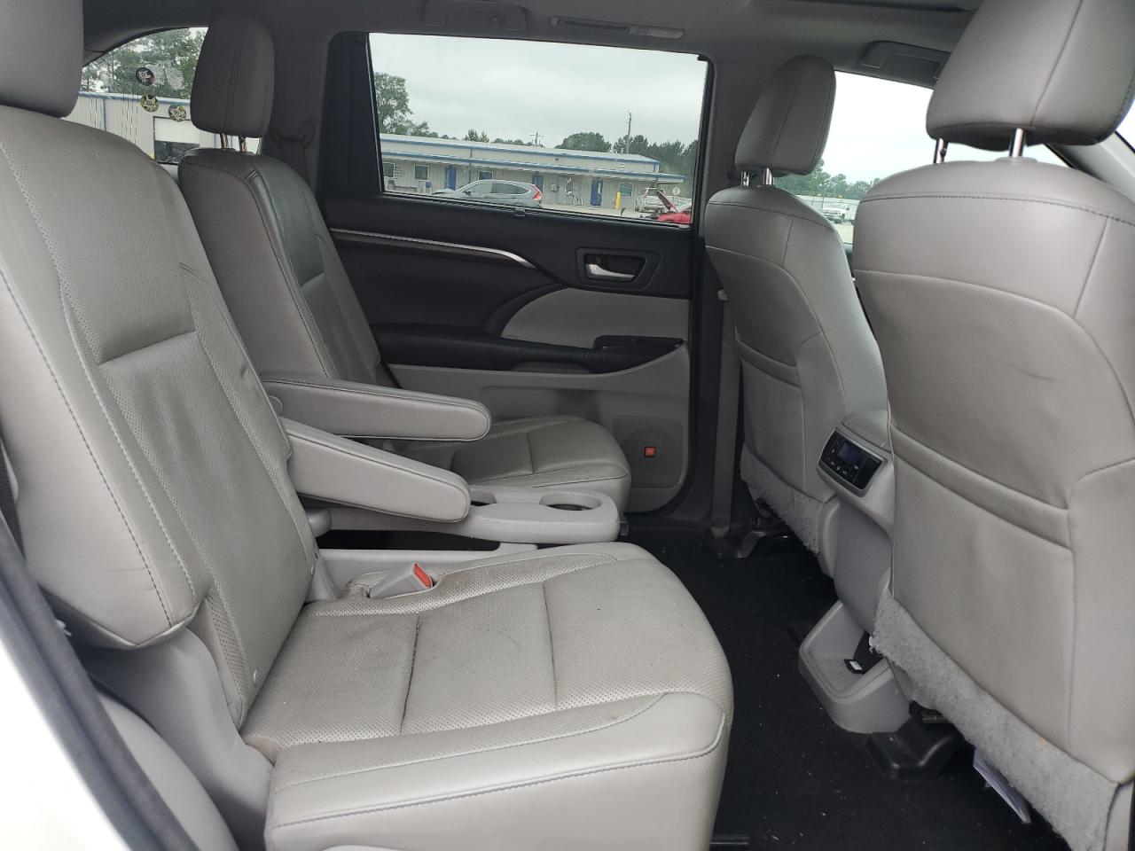 2016 Toyota Highlander Limited VIN: 5TDDKRFH5GS262827 Lot: 68094085