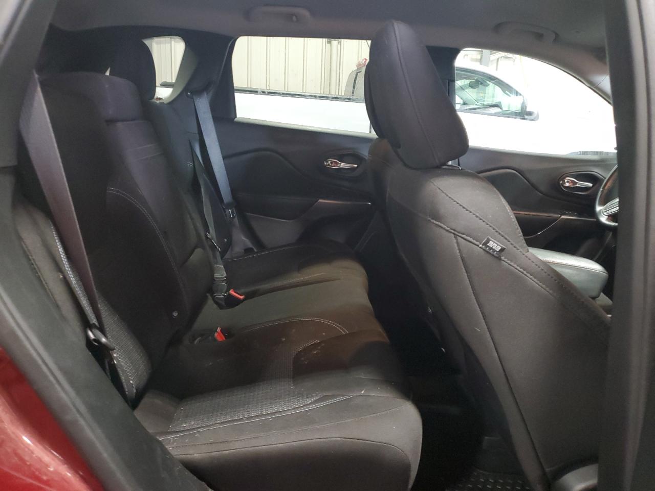 2019 Jeep Cherokee Latitude VIN: 1C4PJMCX9KD173314 Lot: 70897205