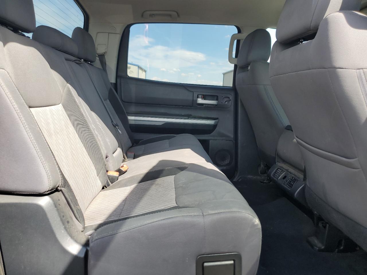 2014 Toyota Tundra Crewmax Sr5 VIN: 5TFEY5F18EX155678 Lot: 67131025