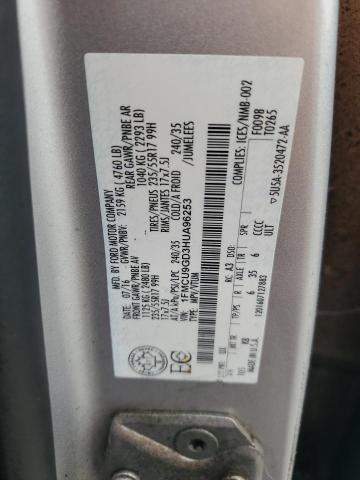 2017 FORD ESCAPE SE  