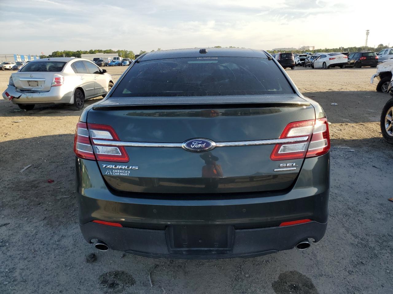 2016 Ford Taurus Sel VIN: 1FAHP2E88GG134108 Lot: 68581235