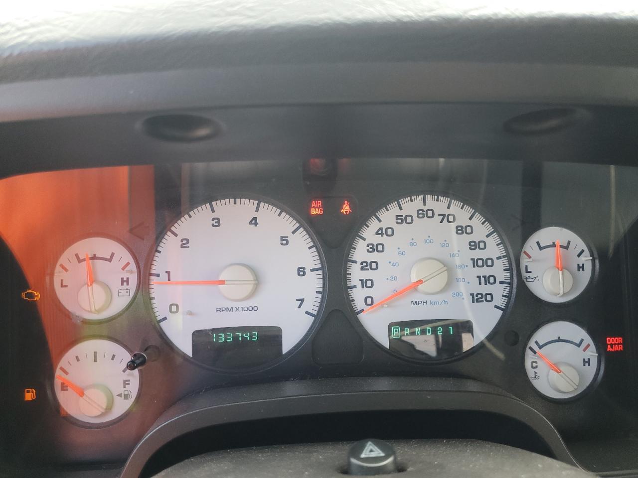 2005 Dodge Ram 1500 St VIN: 1D7HU18D25S132487 Lot: 70037435