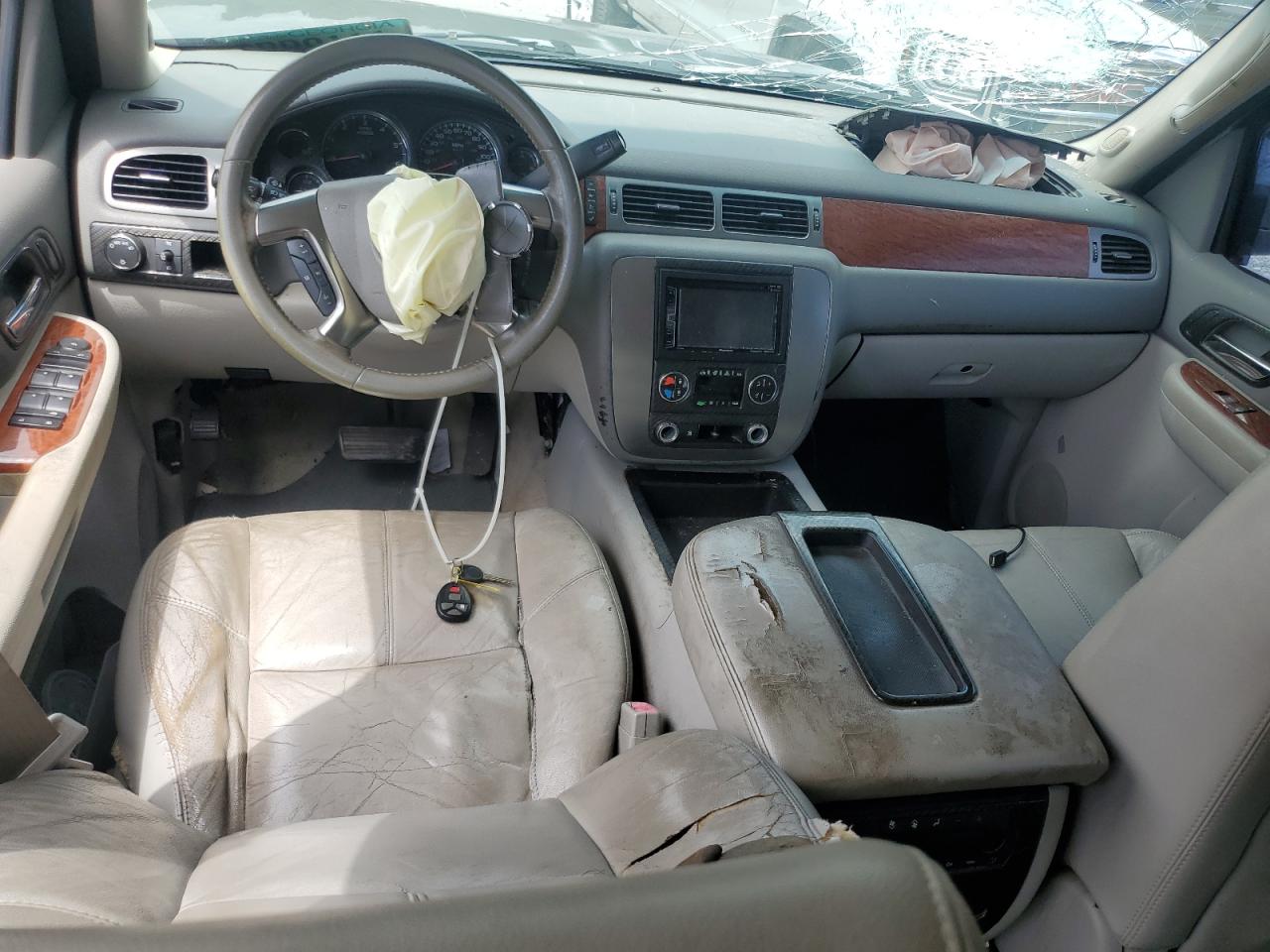 2007 GMC Yukon VIN: 1GKFC13087J332425 Lot: 67978045