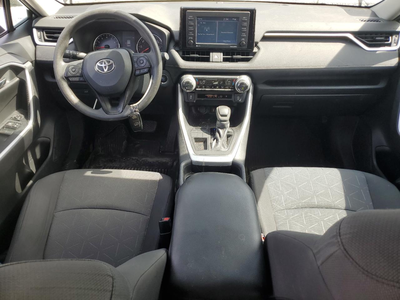 2020 Toyota Rav4 Xle VIN: 2T3W1RFV2LW090282 Lot: 70811555