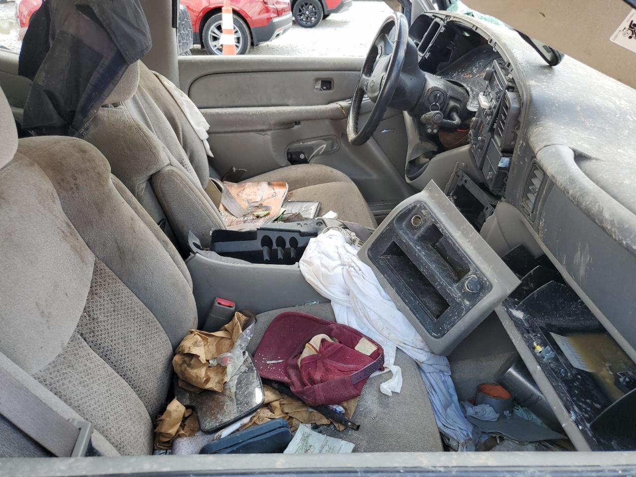 2005 Chevrolet Suburban C1500 VIN: 3GNEC16Z25G278515 Lot: 84981245