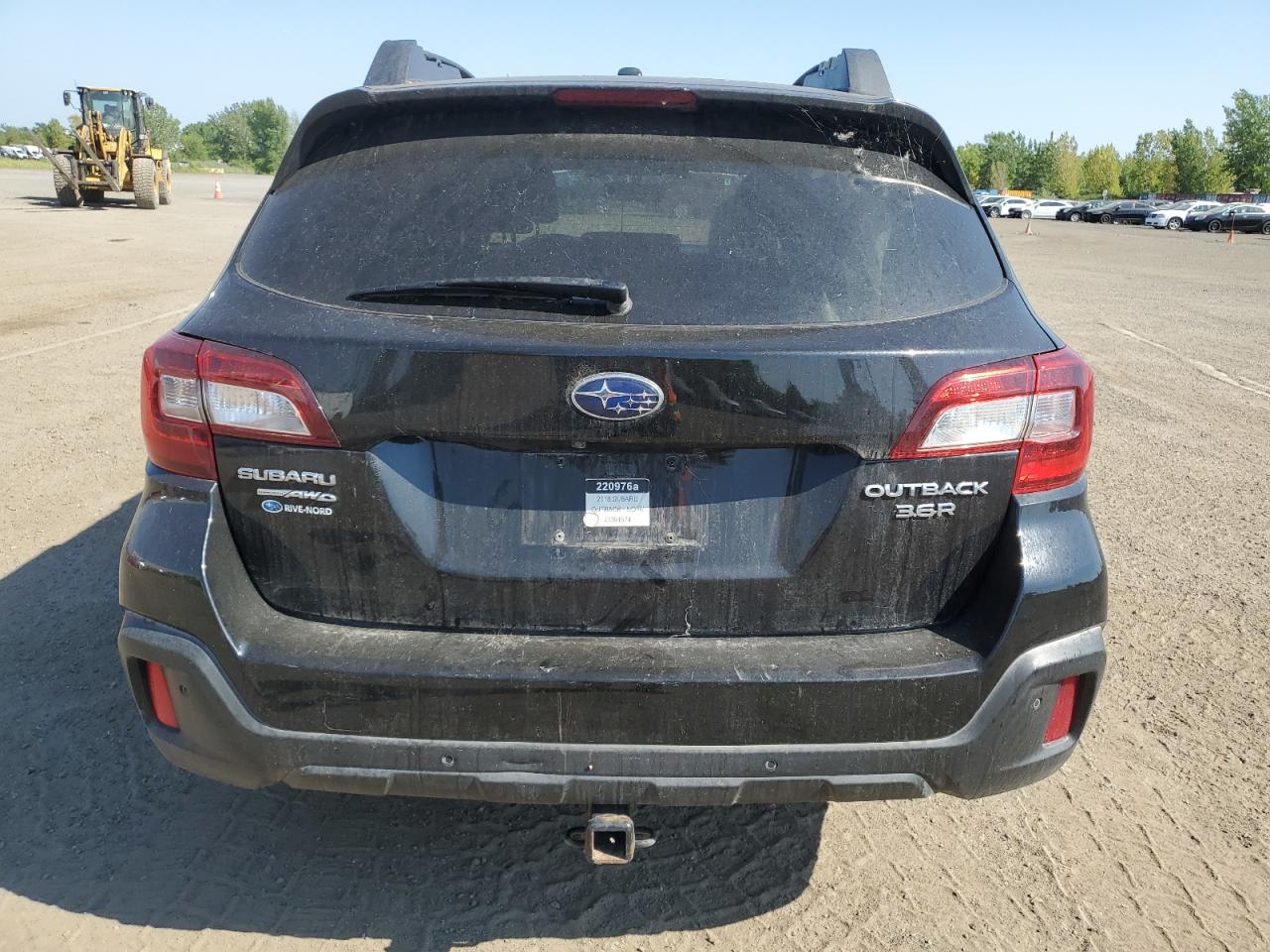 2018 Subaru Outback 3.6R Limited VIN: 4S4BSFNC4J3394574 Lot: 65677955