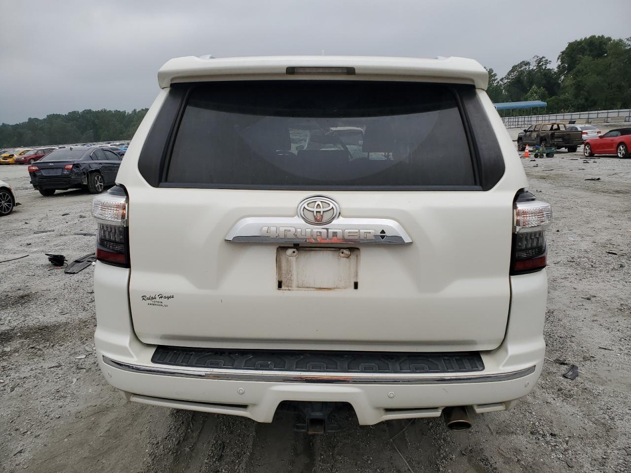 2019 Toyota 4Runner Sr5/Sr5 Premium VIN: JTEBU5JR8K5614433 Lot: 68769405