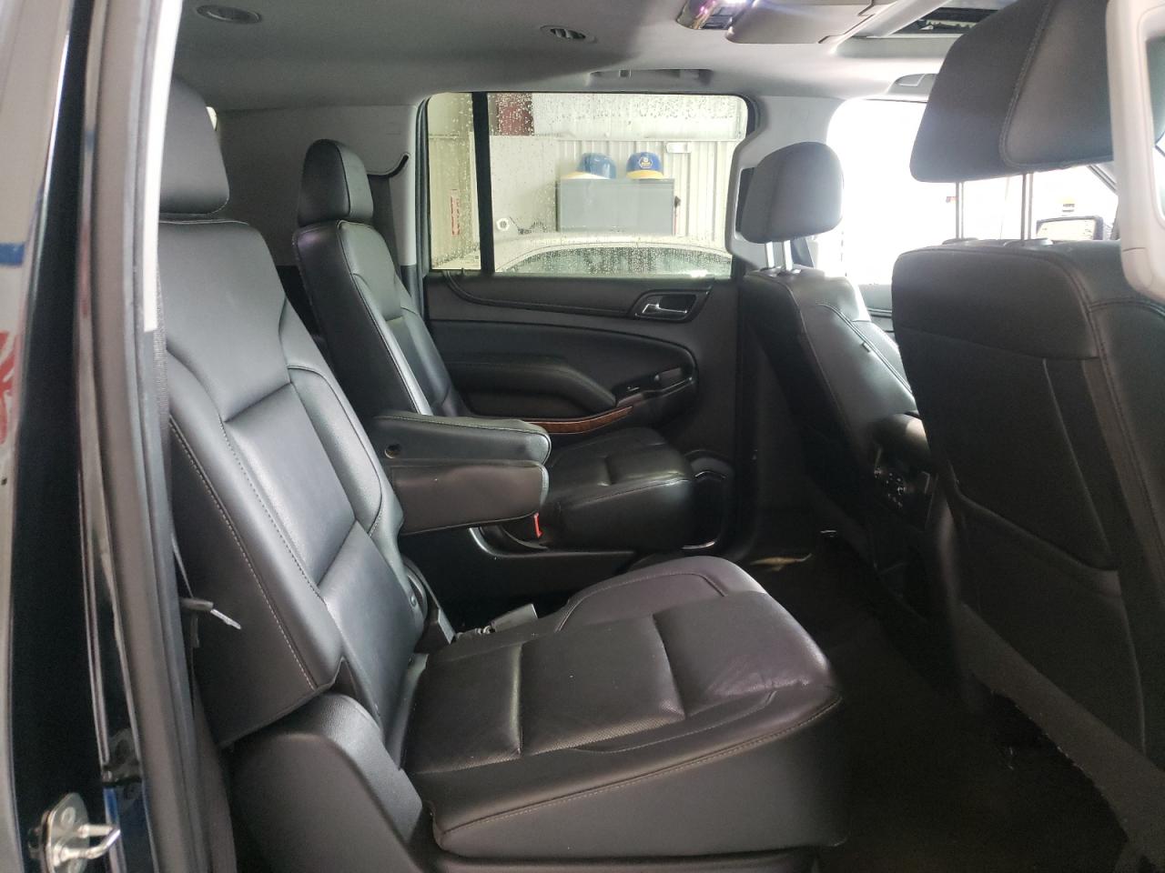 2018 Chevrolet Suburban C1500 Premier VIN: 1GNSCJKC5JR181498 Lot: 68019295