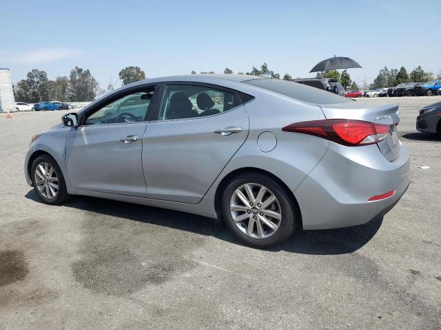  HYUNDAI ELANTRA 2015 Srebrny