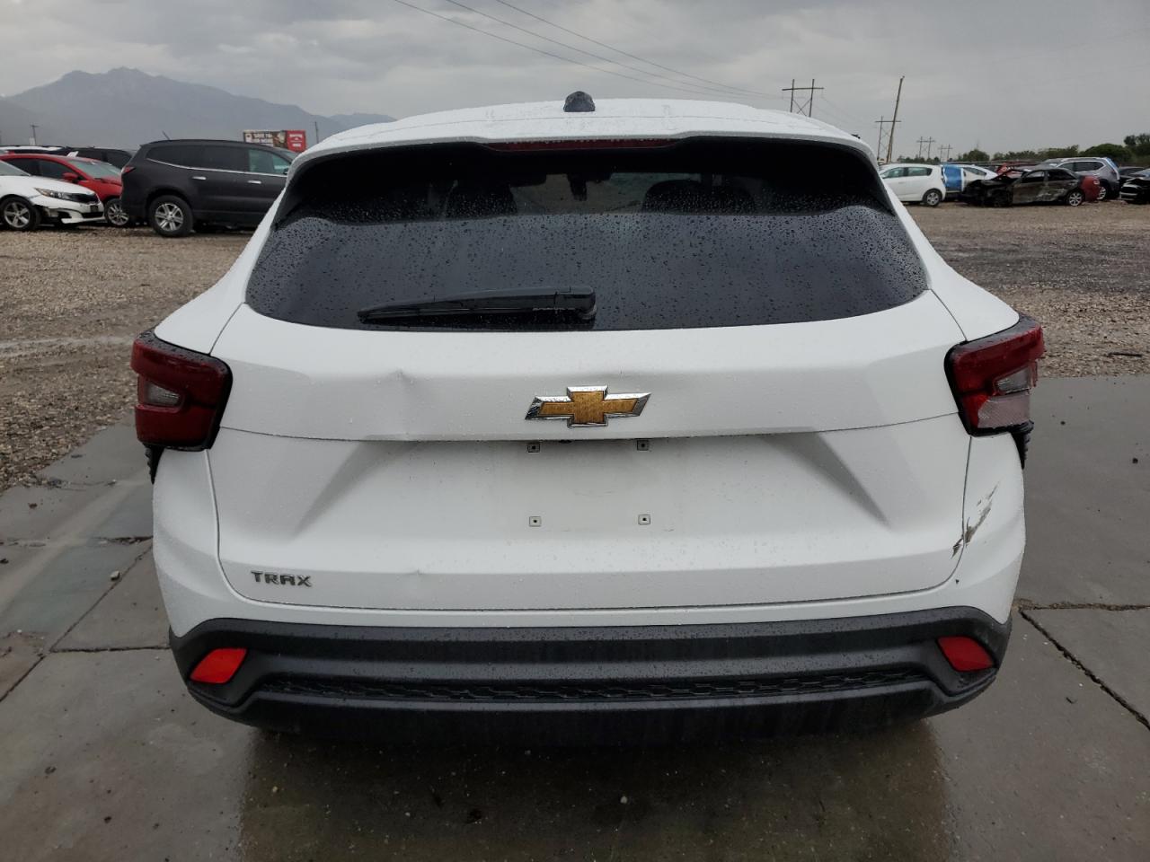 2024 Chevrolet Trax Ls VIN: KL77LFE21RC097110 Lot: 70520975