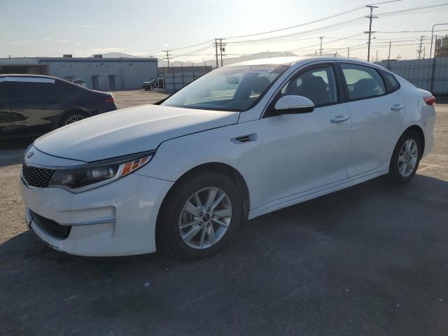  KIA OPTIMA 2018 Белы