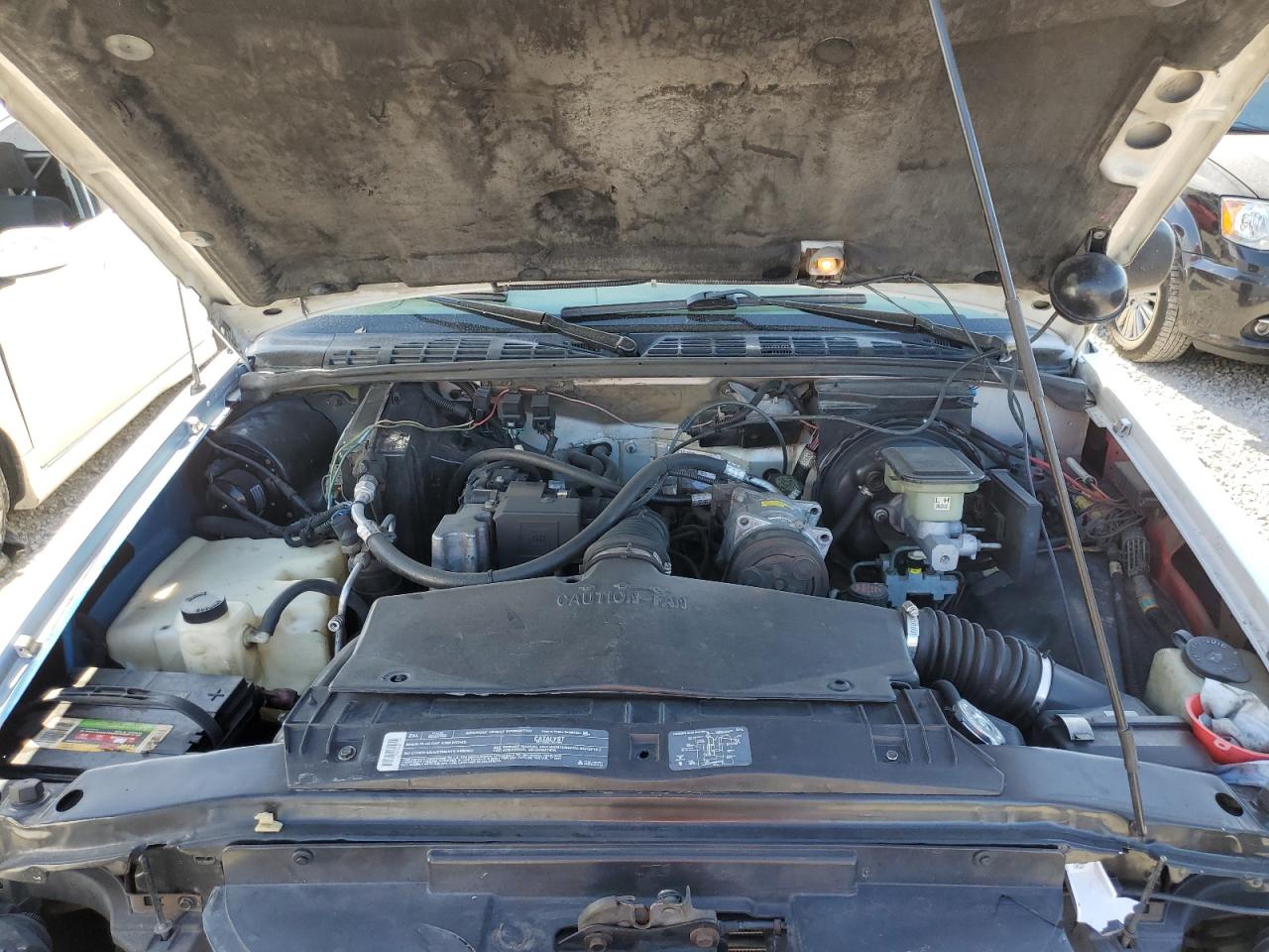 1995 GMC Sonoma VIN: 1GTCS1440S8534811 Lot: 69495075