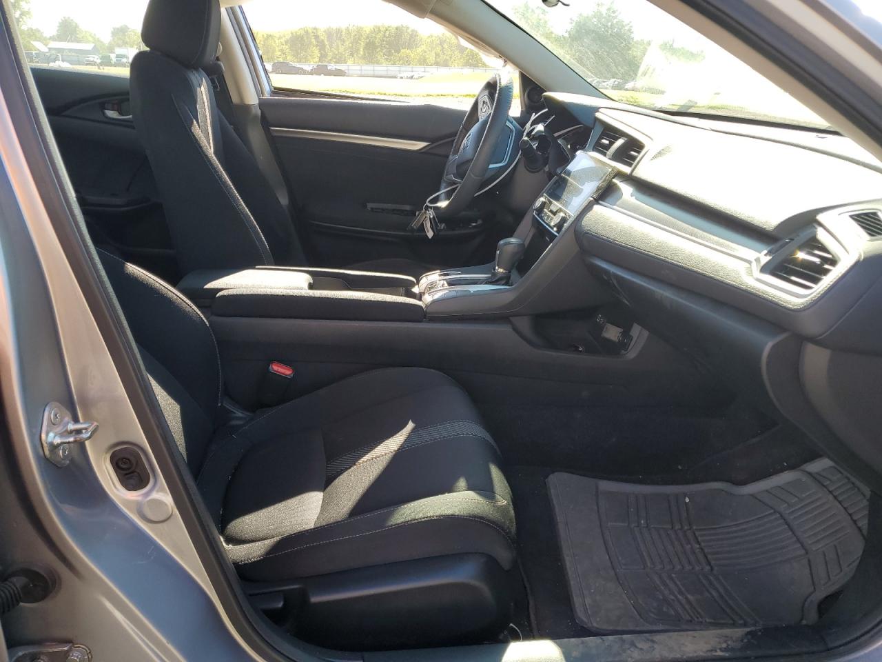 2018 Honda Civic Ex VIN: 19XFC2F74JE039295 Lot: 70317105