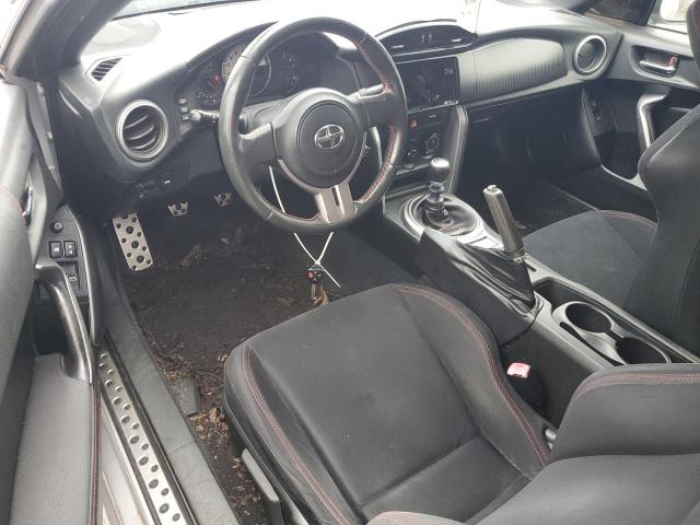 Coupet TOYOTA SCION 2013 Silver