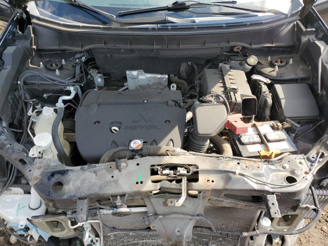 2015 Mitsubishi Outlander Sport Es VIN: 4A4AR3AW5FE053277 Lot: 70186775
