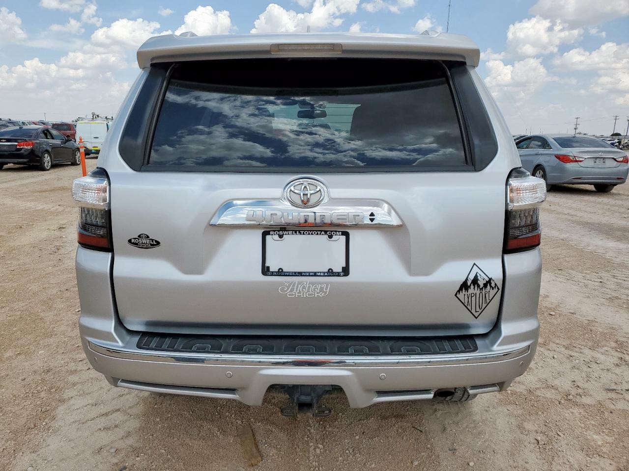 2016 Toyota 4Runner Sr5/Sr5 Premium VIN: JTEBU5JRXG5342751 Lot: 69044825