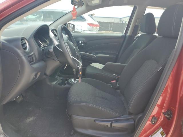  NISSAN VERSA 2019 Красный