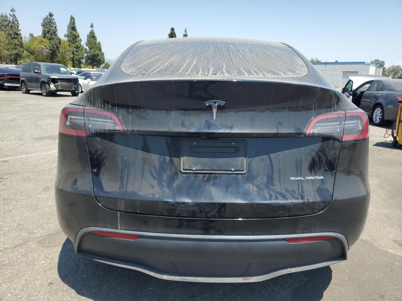 2023 Tesla Model Y VIN: 7SAYGDEEXPA087573 Lot: 68517905