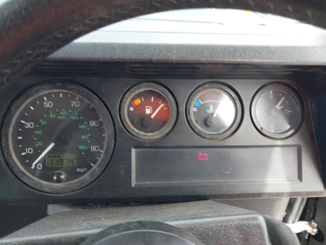 2001 LAND ROVER DEFENDER 9