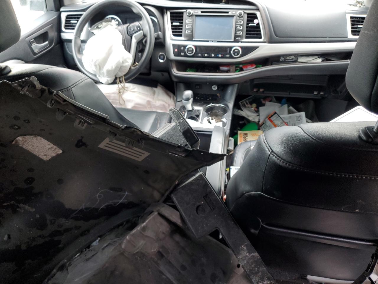 2014 Toyota Highlander Xle VIN: 5TDKKRFH9ES034088 Lot: 69000025