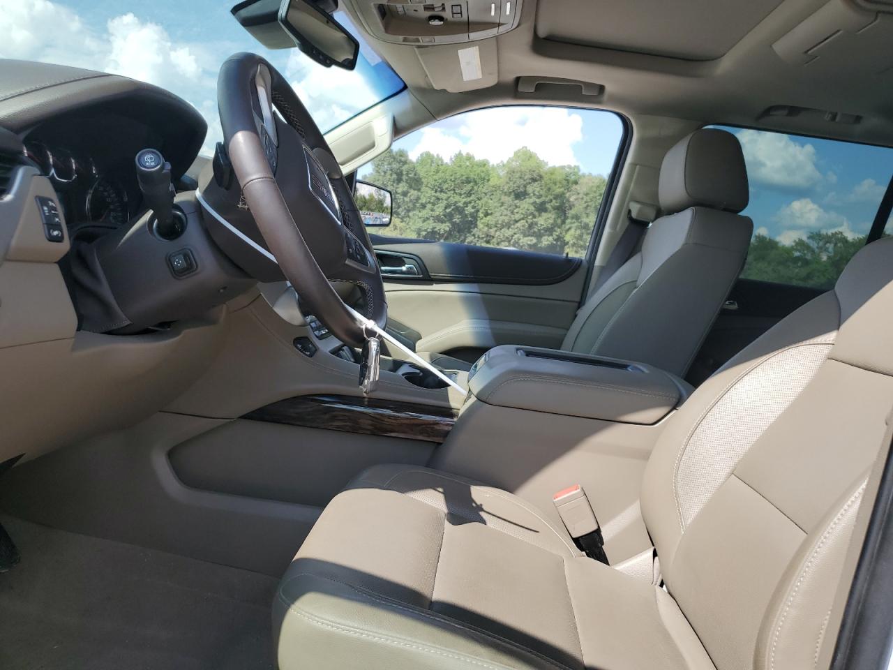 2019 GMC Yukon Slt VIN: 1GKS1BKC9KR393301 Lot: 68079025