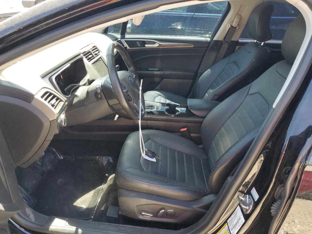 2016 Ford Fusion Se Phev VIN: 3FA6P0PU8GR235938 Lot: 68645635