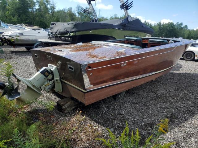 1968 GREAVETTE COMET BOAT  