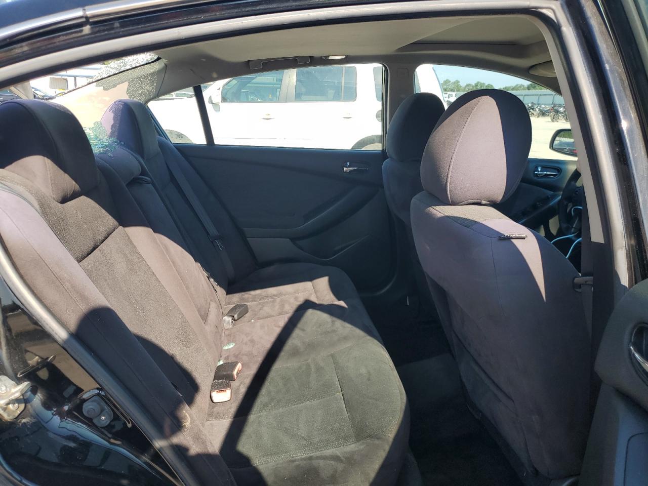 2011 Nissan Altima Base VIN: 1N4AL2AP3BC139811 Lot: 69756685