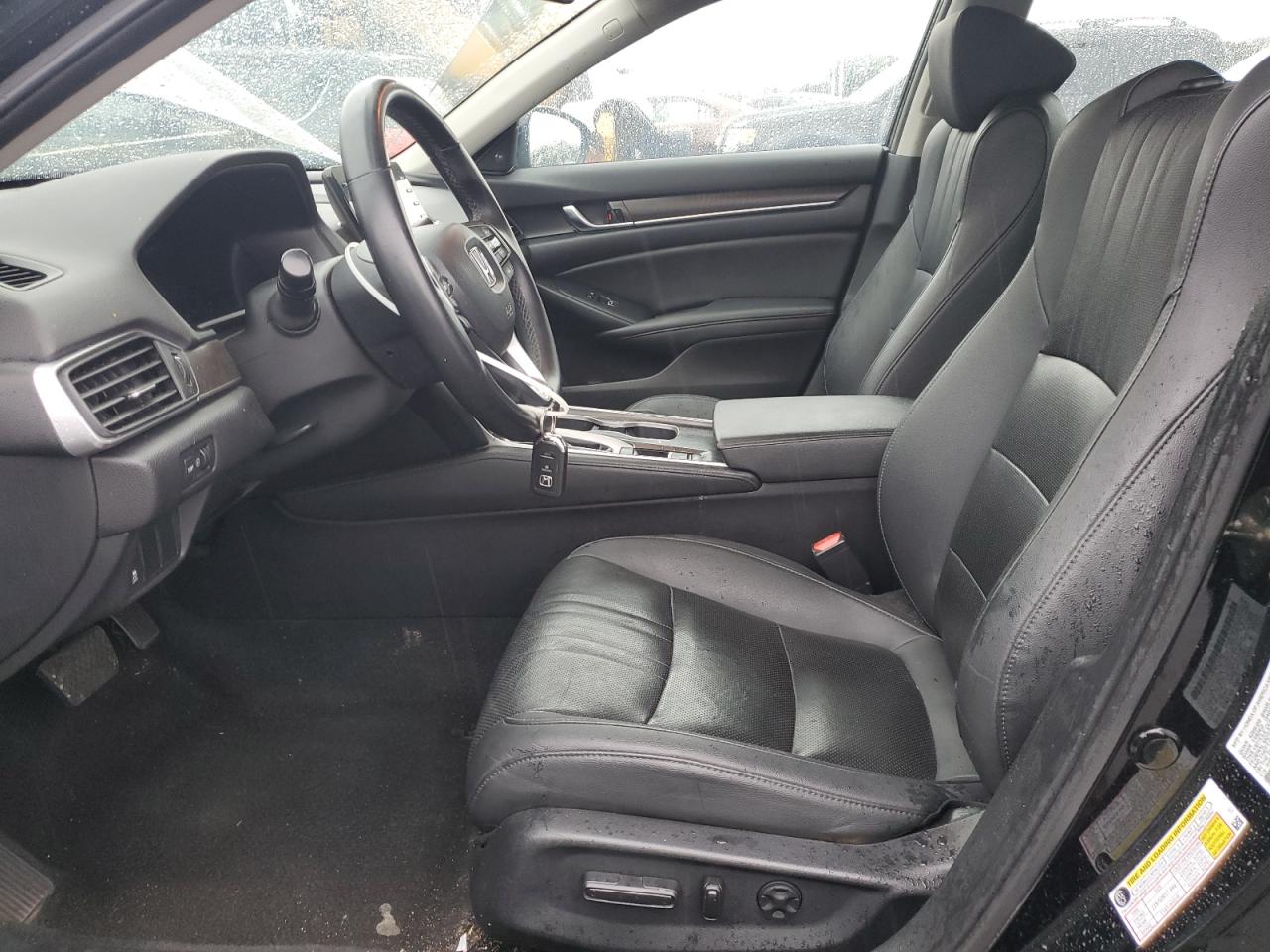 2019 Honda Accord Exl VIN: 1HGCV1F50KA032887 Lot: 69796085