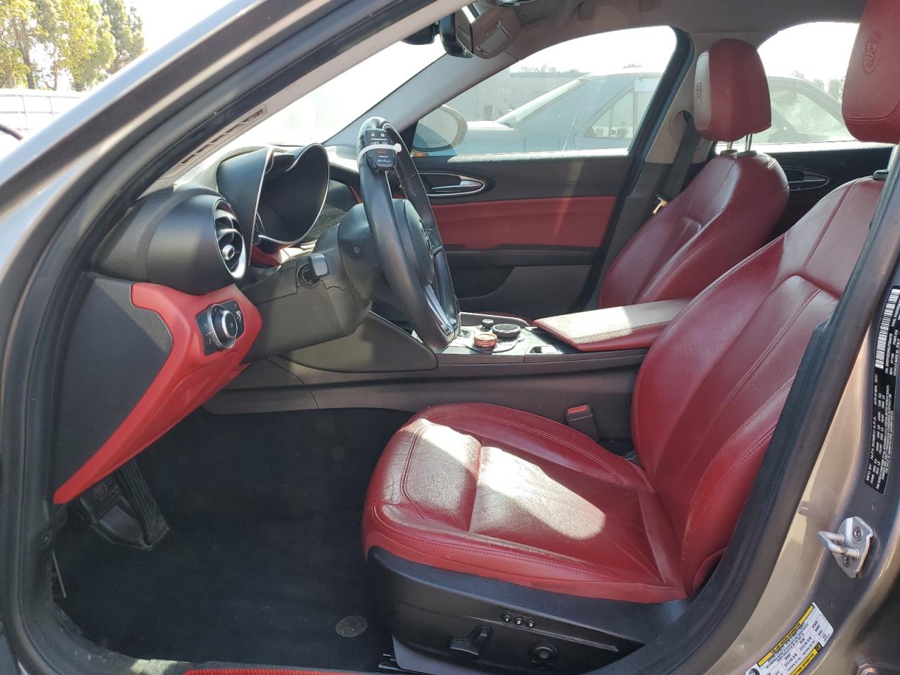 2018 Alfa Romeo Giulia VIN: ZARFAEBN5J7564478 Lot: 70022575