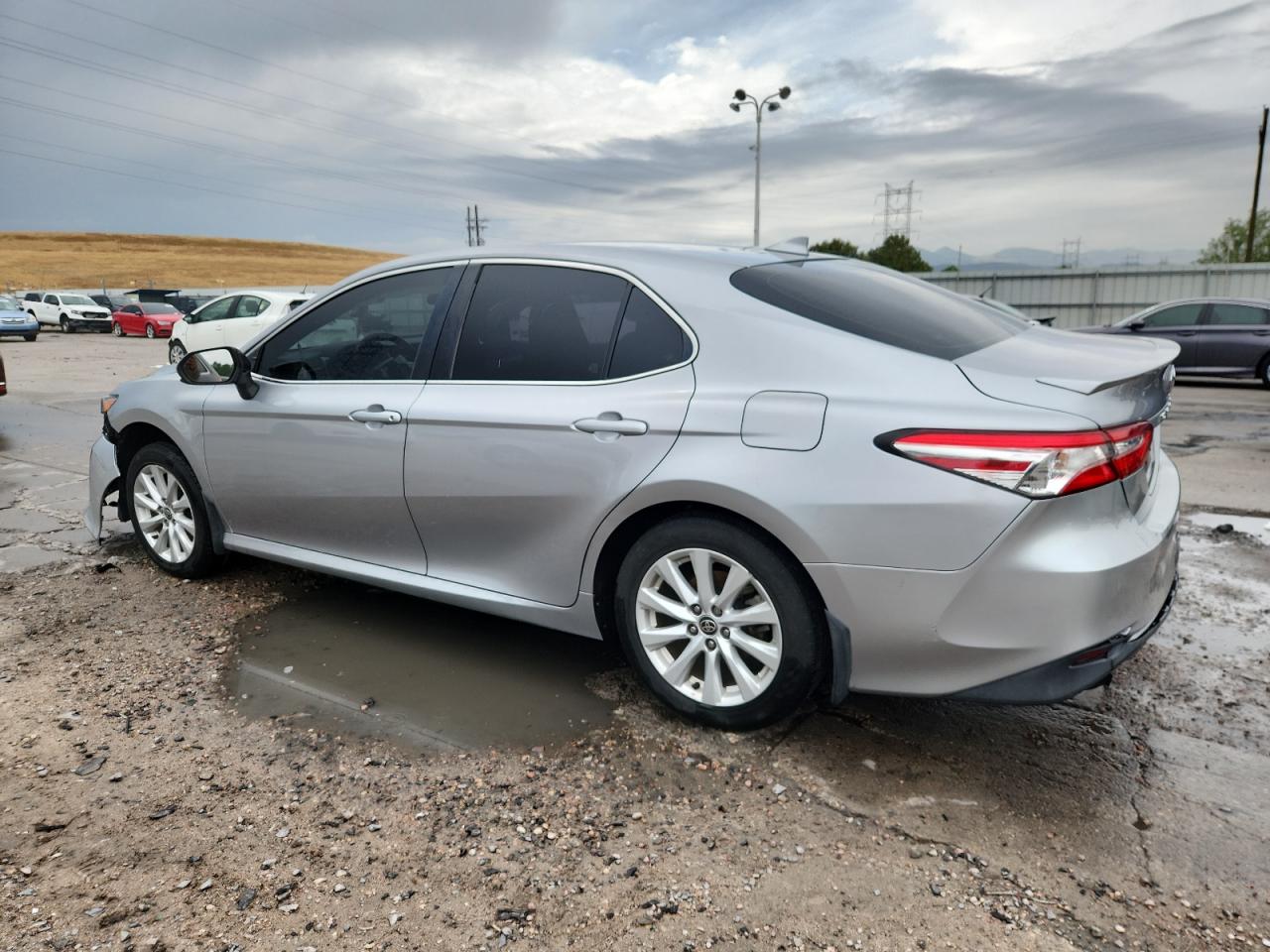 2020 Toyota Camry Le silver null gas 4T1C11AK6LU967432 photo #3