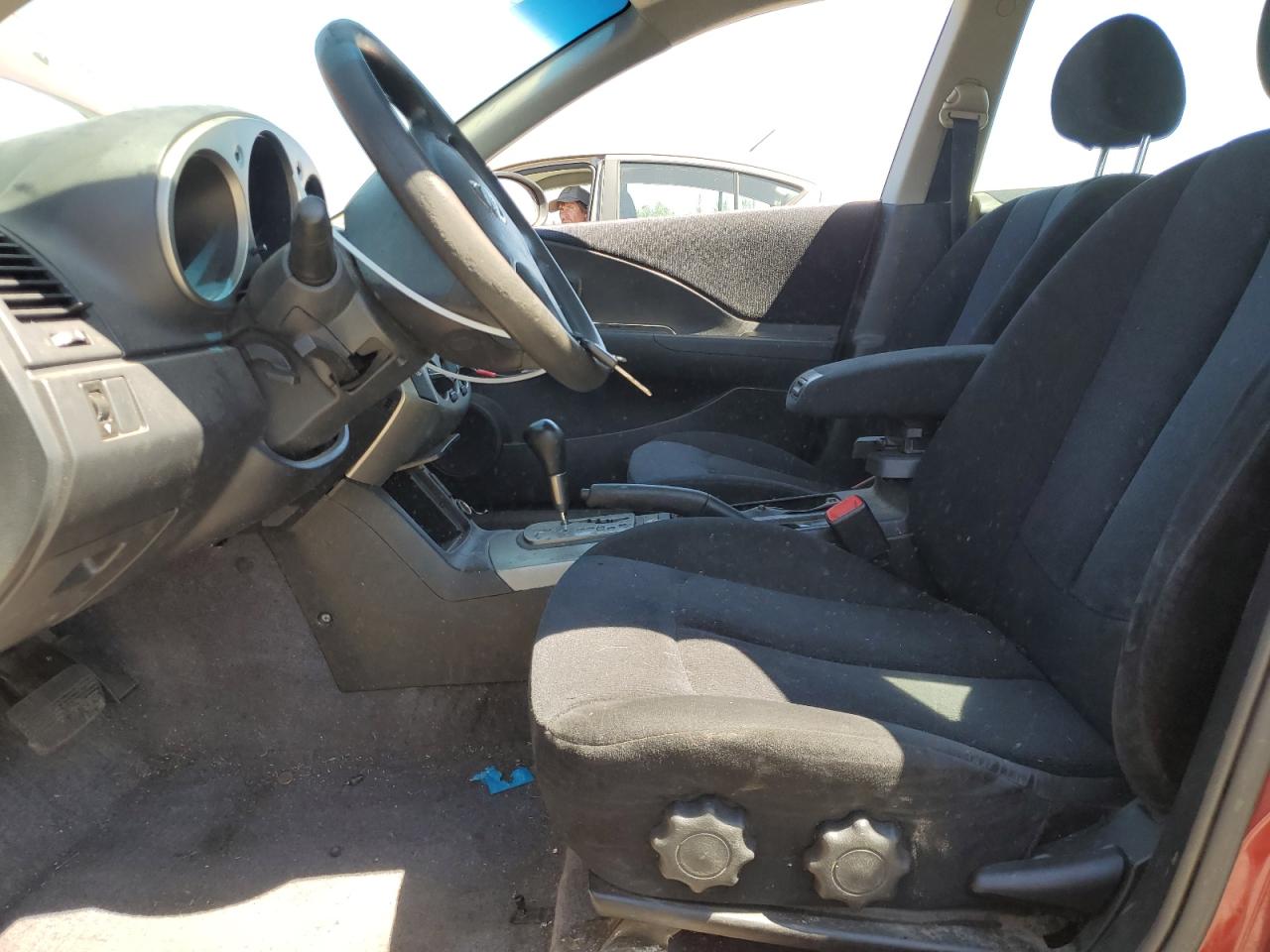 2004 Nissan Altima Base VIN: 1N4AL11D54C137643 Lot: 68811095