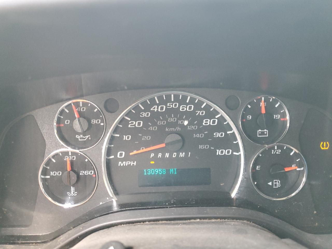 2020 Chevrolet Express G2500 VIN: 1GCWGAFP6L1262944 Lot: 69792575