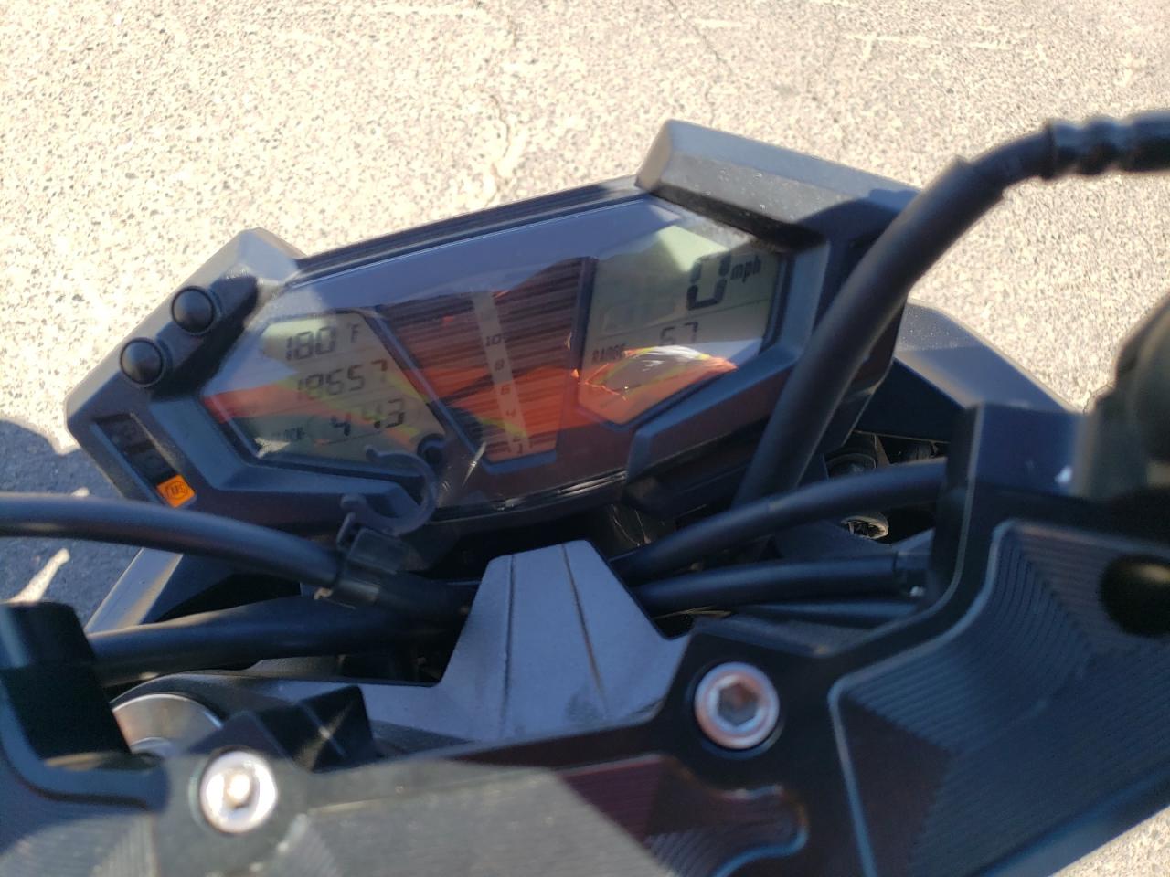 2016 Kawasaki Zr800 B VIN: JKBZRCB19GDA18352 Lot: 67577325