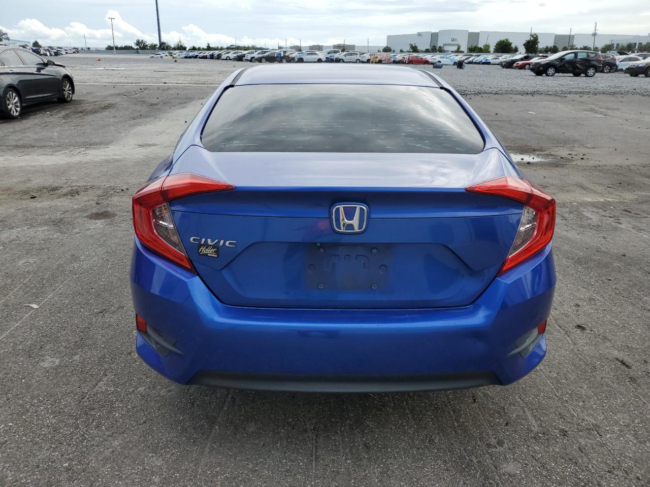 2018 Honda Civic Lx VIN: 19XFC2F5XJE020006 Lot: 69866765