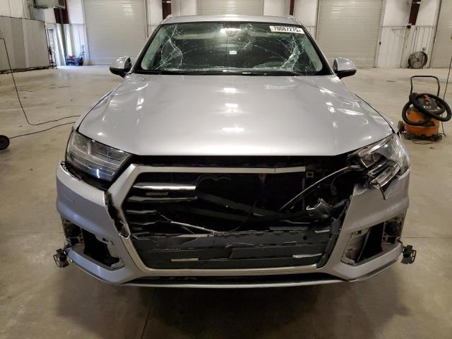 AUDI Q7 2018 Srebrny