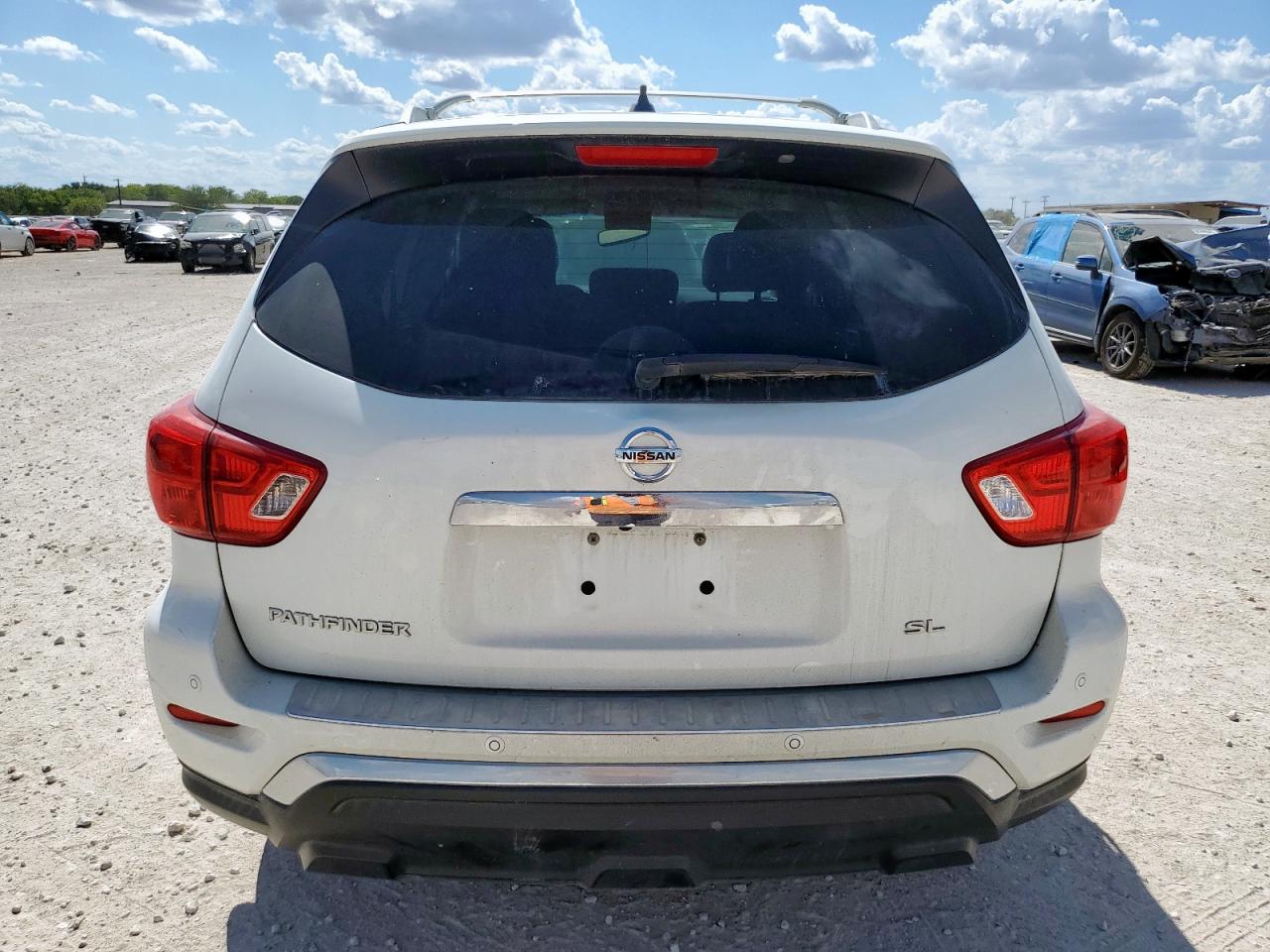 2017 Nissan Pathfinder S VIN: 5N1DR2MN2HC608407 Lot: 68414235