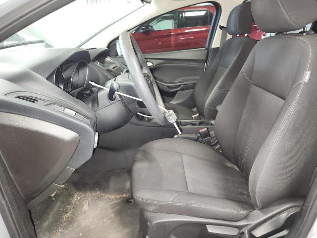 FORD FOCUS 2016 Серебристый